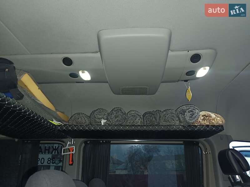 Микроавтобус Volkswagen Crafter 2013 в Старой Выжевке