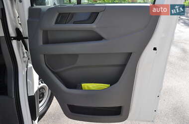 Грузовой фургон Volkswagen Crafter 2022 в 