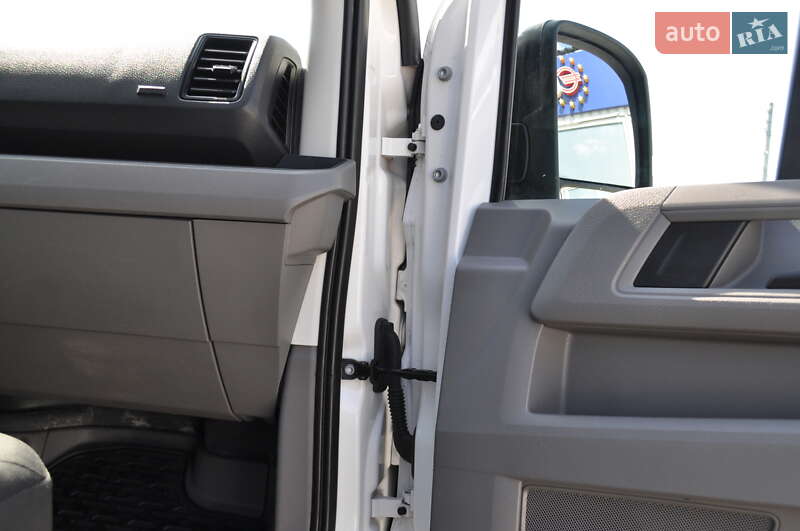 Грузовой фургон Volkswagen Crafter 2021 в Киеве