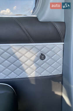Мікроавтобус Volkswagen Crafter 2014 в 