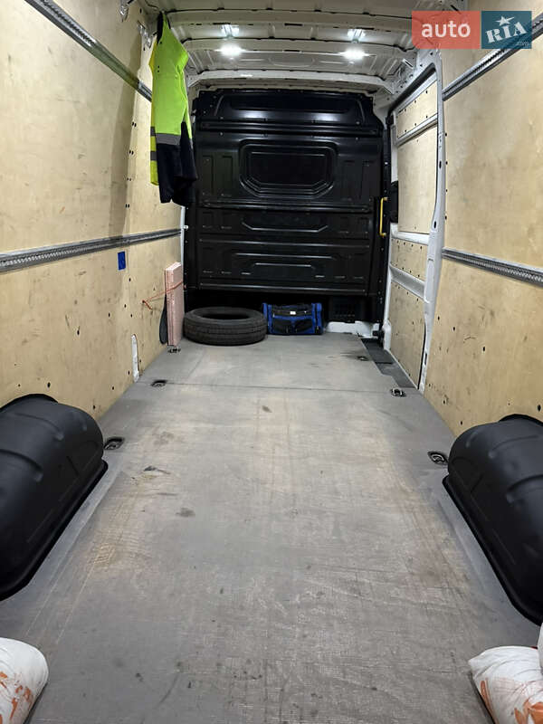 Грузопассажирский фургон Volkswagen Crafter 2019 в Днепре