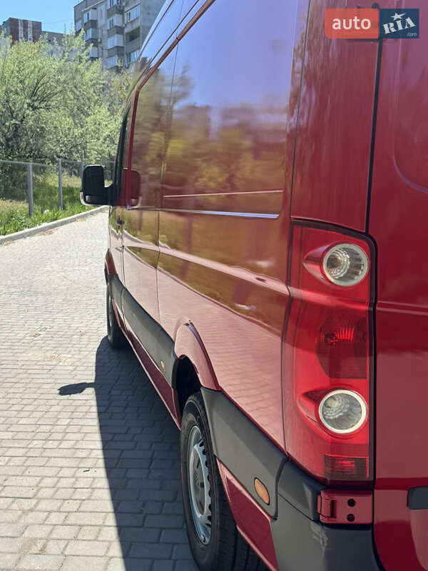 Вантажний фургон Volkswagen Crafter 2010 в Миколаєві