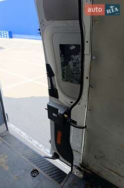 Грузовой фургон Volkswagen Crafter 2013 в 
