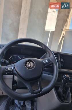 Грузовой фургон Volkswagen Crafter 2020 в 