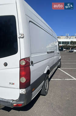 Вантажний фургон Volkswagen Crafter 2011 в 