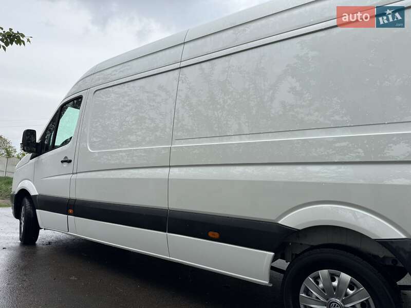 Грузовой фургон Volkswagen Crafter 2014 в 