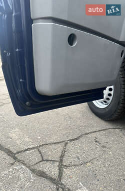 Микроавтобус Volkswagen Crafter 2009 в 