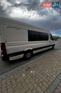 Микроавтобус Volkswagen Crafter 2010 в 