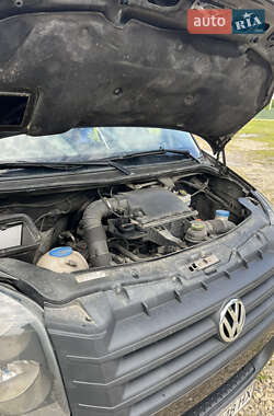Грузовой фургон Volkswagen Crafter 2012 в 