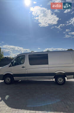 Грузопассажирский фургон Volkswagen Crafter 2007 в 