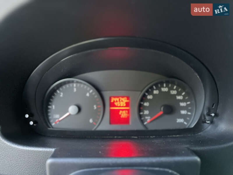 Грузовой фургон Volkswagen Crafter 2014 в Черновцах