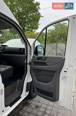 Вантажний фургон Volkswagen Crafter 2017 в 