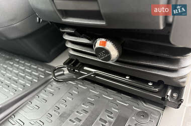 Грузовой фургон Volkswagen Crafter 2020 в 