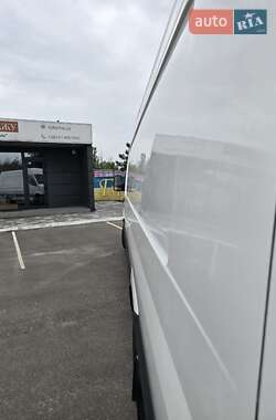 Грузовой фургон Volkswagen Crafter 2017 в 