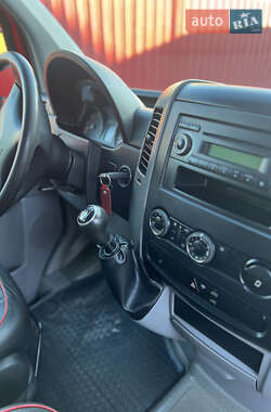 Грузовой фургон Volkswagen Crafter 2013 в 