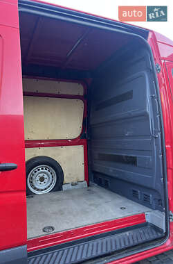 Грузовой фургон Volkswagen Crafter 2013 в 