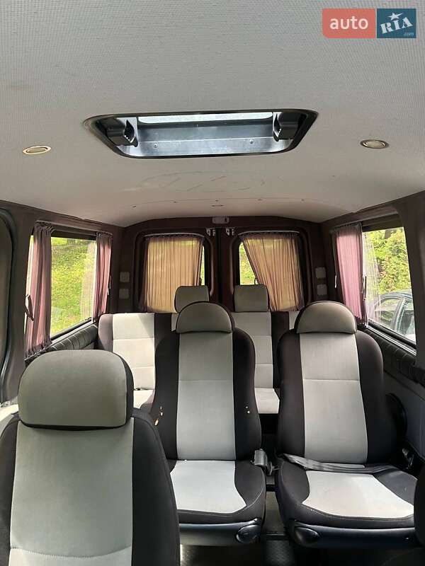 Микроавтобус Volkswagen Crafter 2011 в Стебнику