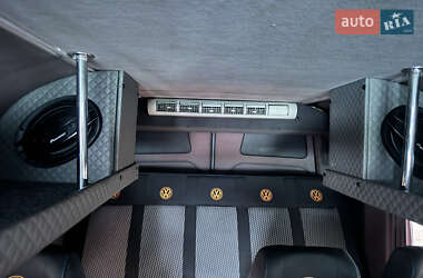 Туристический / Междугородний автобус Volkswagen Crafter 2012 в 