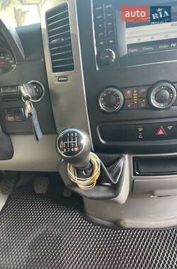 Грузовой фургон Volkswagen Crafter 2015 в 