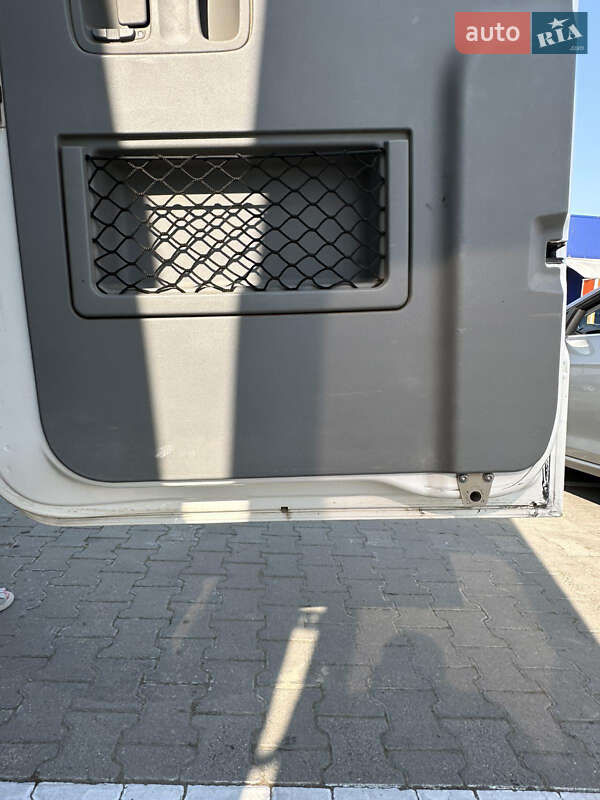 Другие автобусы Volkswagen Crafter 2013 в Черновцах