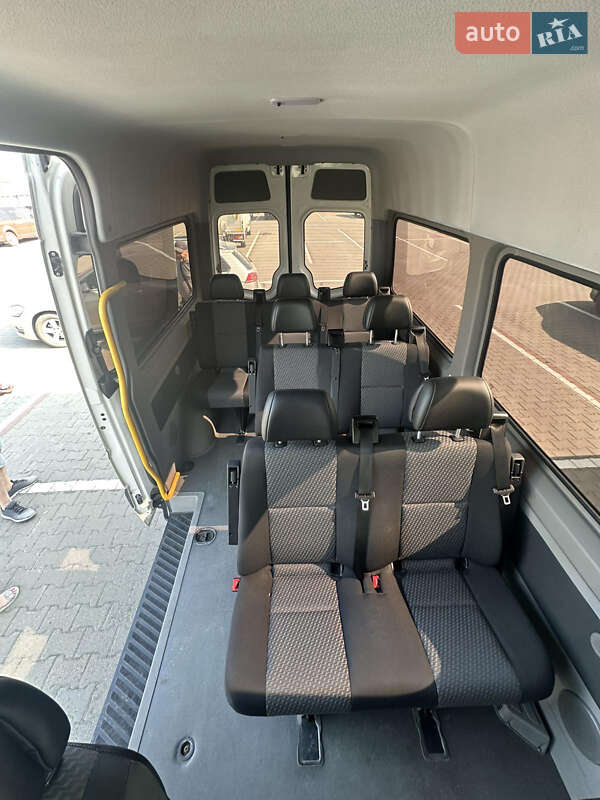 Другие автобусы Volkswagen Crafter 2013 в Черновцах