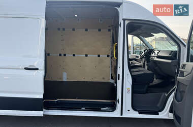 Грузовой фургон Volkswagen Crafter 2021 в 