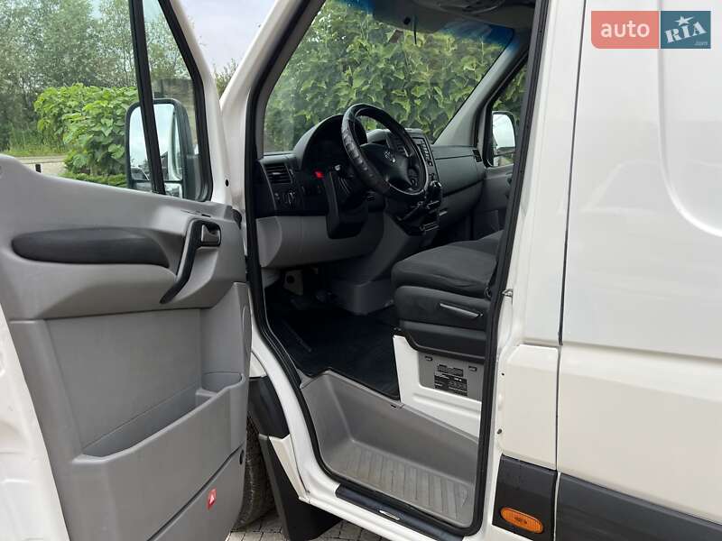 Грузовой фургон Volkswagen Crafter 2016 в Стрые фото 13 Грузовой фургон Volkswagen Crafter 2016 в Стрые