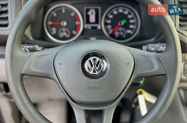 Грузовой фургон Volkswagen Crafter 2020 в 
