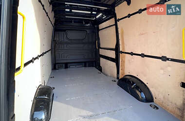 Грузовой фургон Volkswagen Crafter 2020 в 