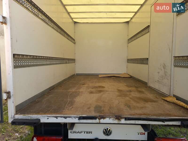 Вантажний фургон Volkswagen Crafter 2012 в Овручі