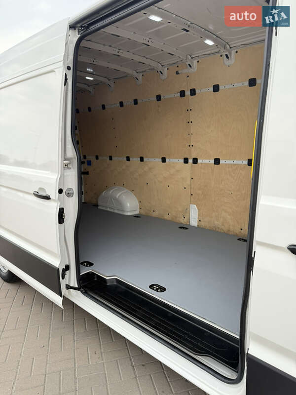 Грузовой фургон Volkswagen Crafter 2021 в Киеве