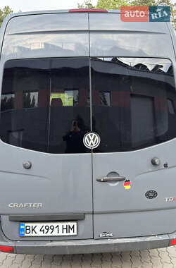 Грузовой фургон Volkswagen Crafter 2016 в 