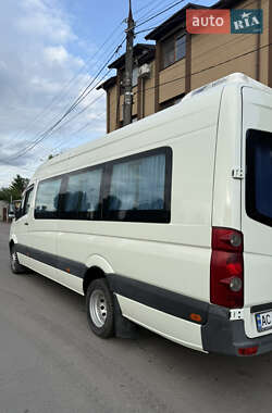 Туристический / Междугородний автобус Volkswagen Crafter 2013 в 