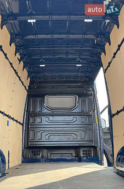 Грузовой фургон Volkswagen Crafter 2019 в 