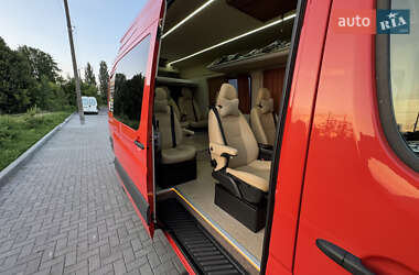 Микроавтобус Volkswagen Crafter 2012 в 