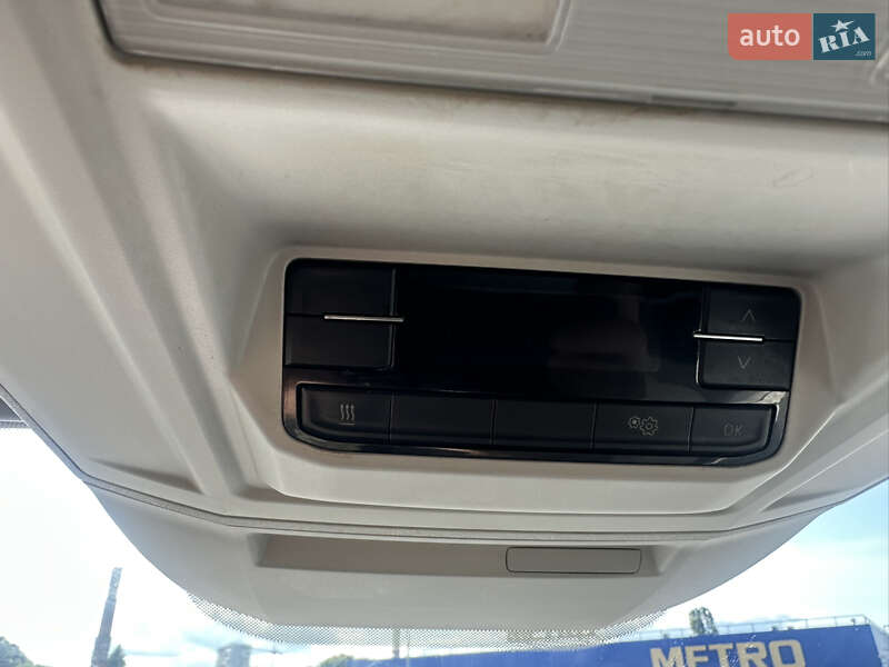 Вантажний фургон Volkswagen Crafter 2017 в Житомирі