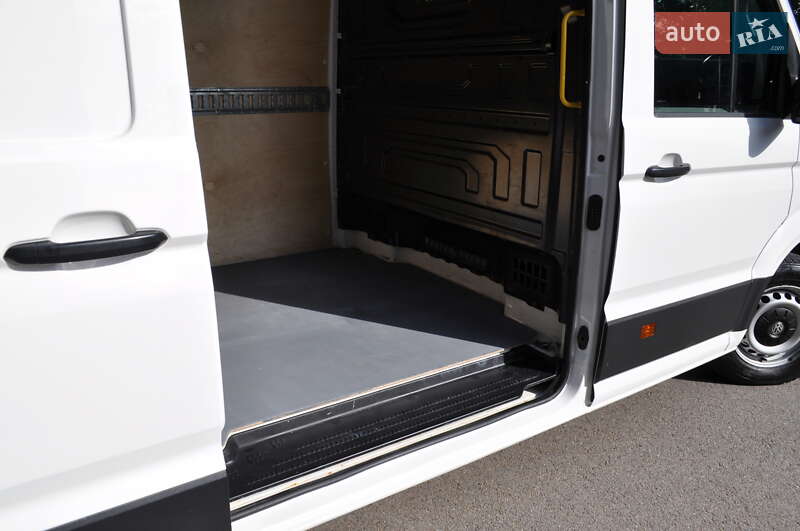 Вантажний фургон Volkswagen Crafter 2020 в Києві