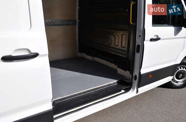Грузовой фургон Volkswagen Crafter 2020 в 