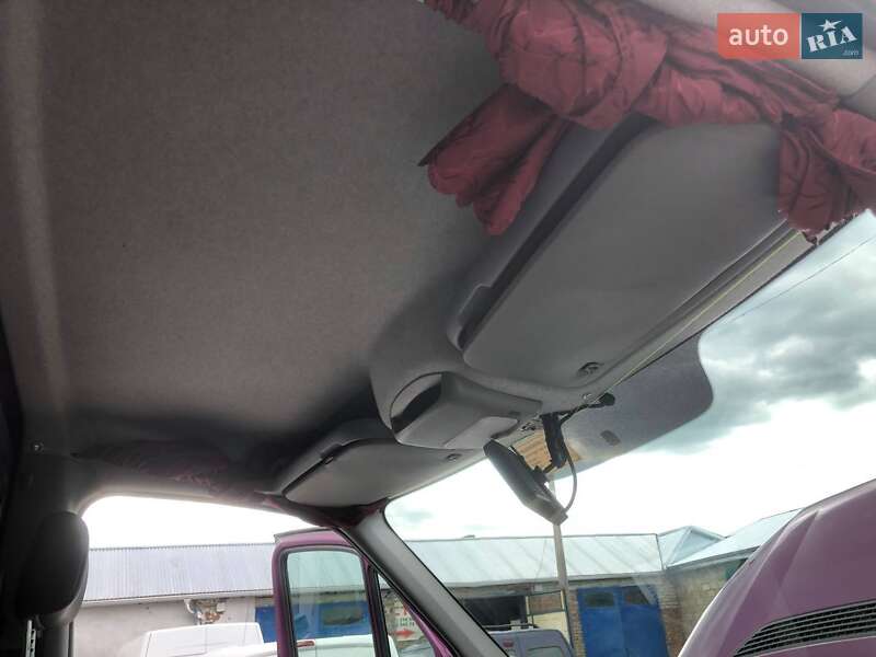 Грузовой фургон Volkswagen Crafter 2013 в Ковеле