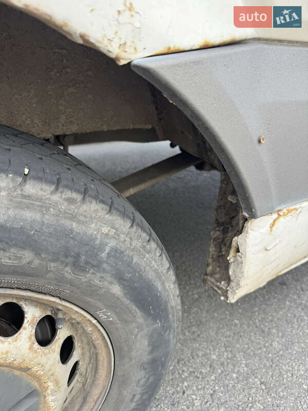 Грузовой фургон Volkswagen Crafter 2007 в Киеве фото 10 Грузовой фургон Volkswagen Crafter 2007 в Киеве