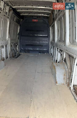 Грузовой фургон Volkswagen Crafter 2007 в 