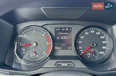 Вантажний фургон Volkswagen Crafter 2022 в 