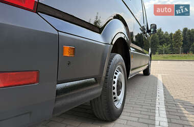 Грузовой фургон Volkswagen Crafter 2022 в 