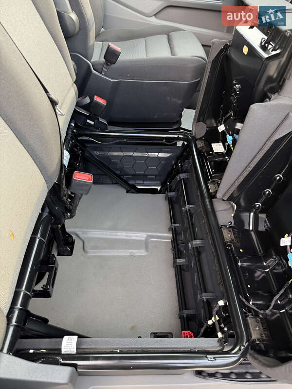 Грузовой фургон Volkswagen Crafter 2022 в Дубно