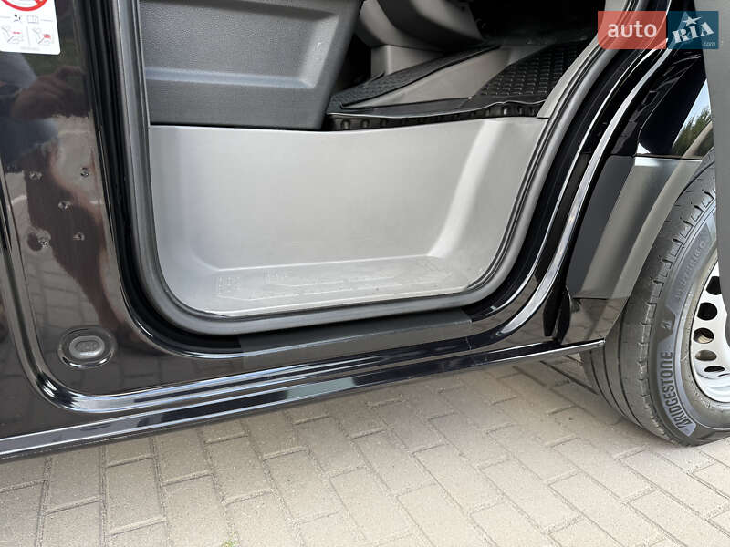 Грузовой фургон Volkswagen Crafter 2022 в Дубно