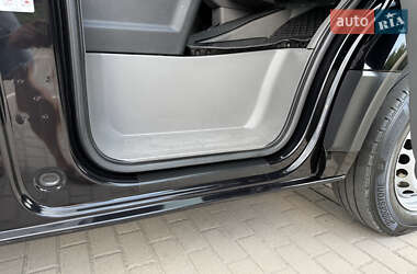 Грузовой фургон Volkswagen Crafter 2022 в 