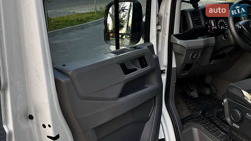 Грузовой фургон Volkswagen Crafter 2019 в Киеве