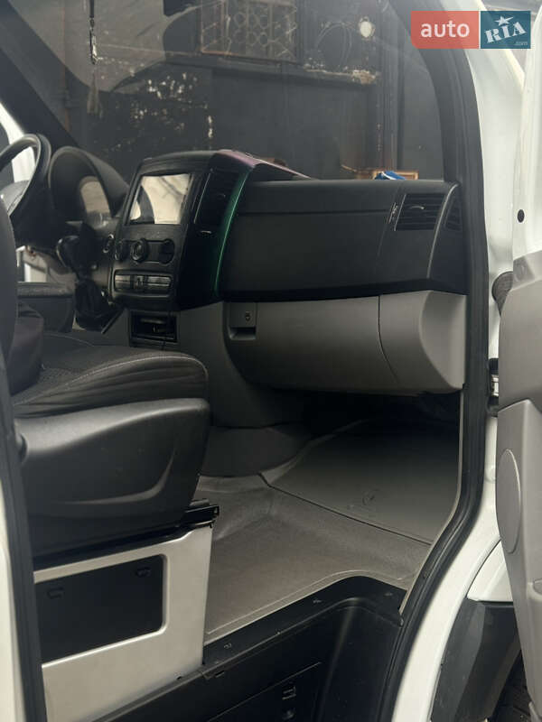 Эвакуатор Volkswagen Crafter 2006 в Хмельницком