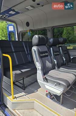 Микроавтобус Volkswagen Crafter 2012 в 