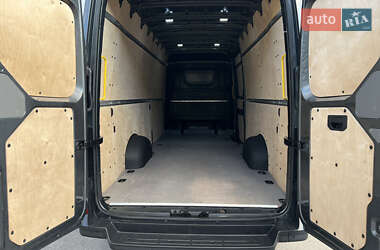 Грузовой фургон Volkswagen Crafter 2020 в 